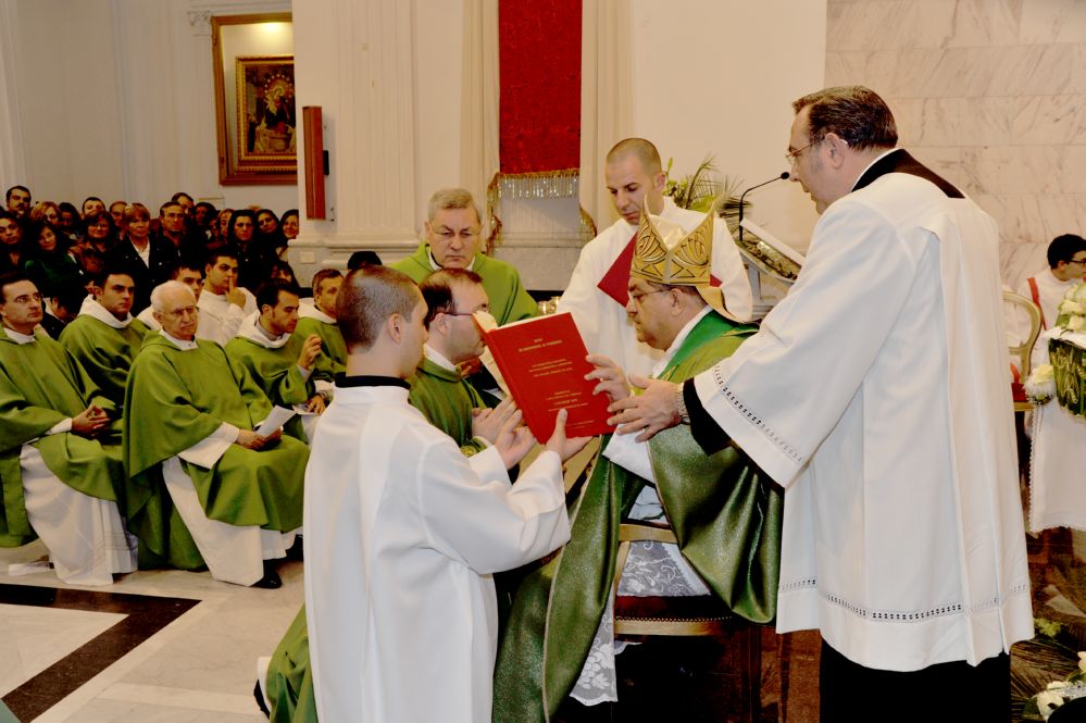 possesso-canonico-don-doriano-12-11-2011 (46)